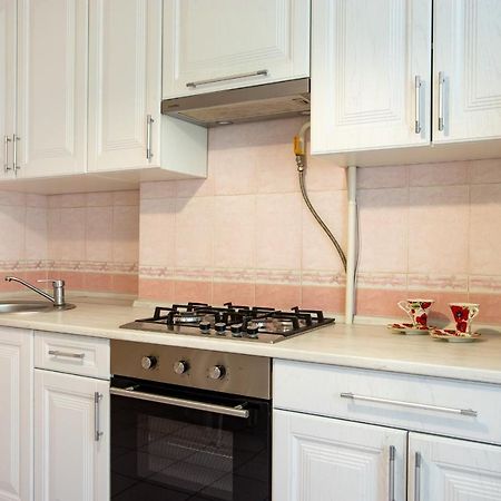 Apartment On Central Avenue-3 Slobodskaya นิโกลาเยฟ ภายนอก รูปภาพ