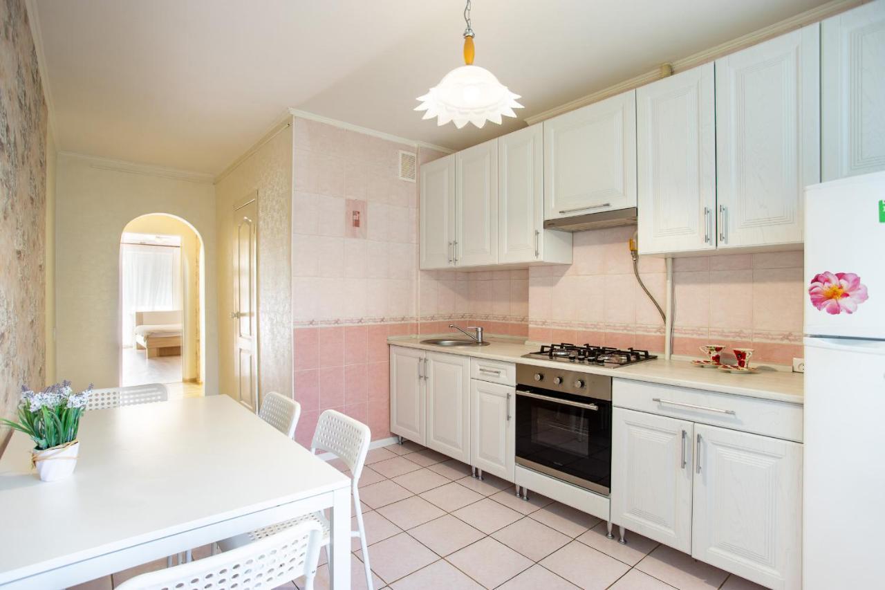 Apartment On Central Avenue-3 Slobodskaya นิโกลาเยฟ ภายนอก รูปภาพ
