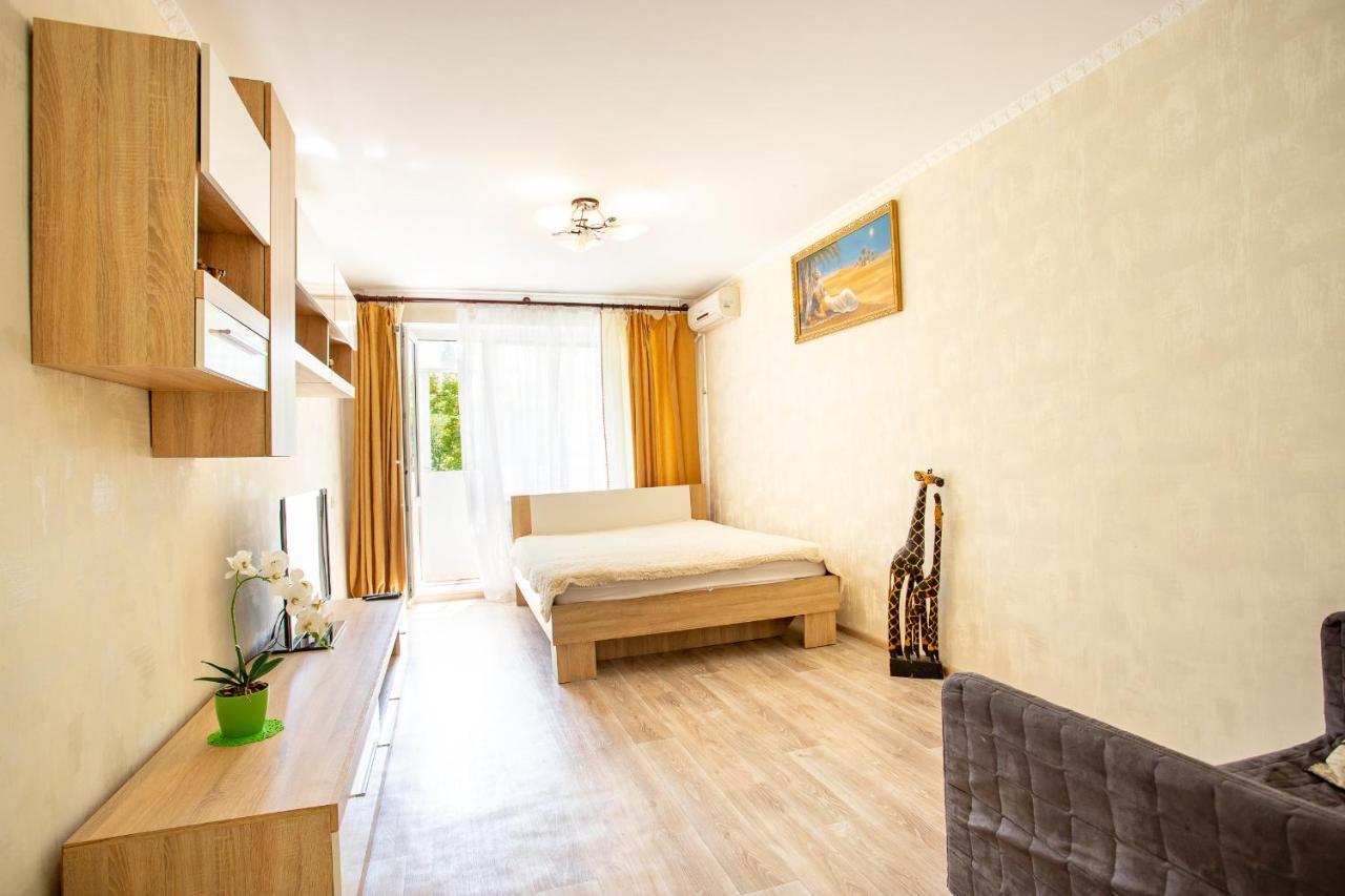 Apartment On Central Avenue-3 Slobodskaya นิโกลาเยฟ ภายนอก รูปภาพ