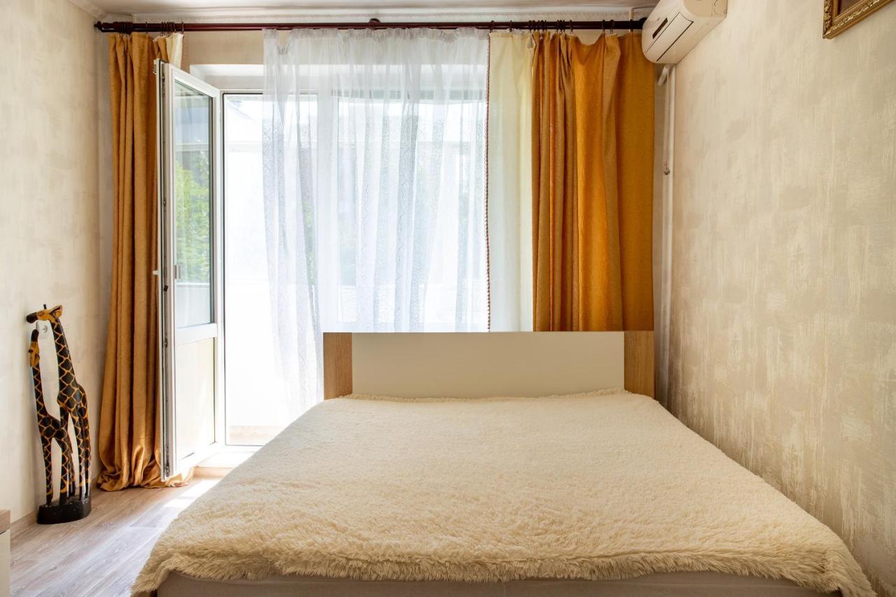 Apartment On Central Avenue-3 Slobodskaya นิโกลาเยฟ ภายนอก รูปภาพ
